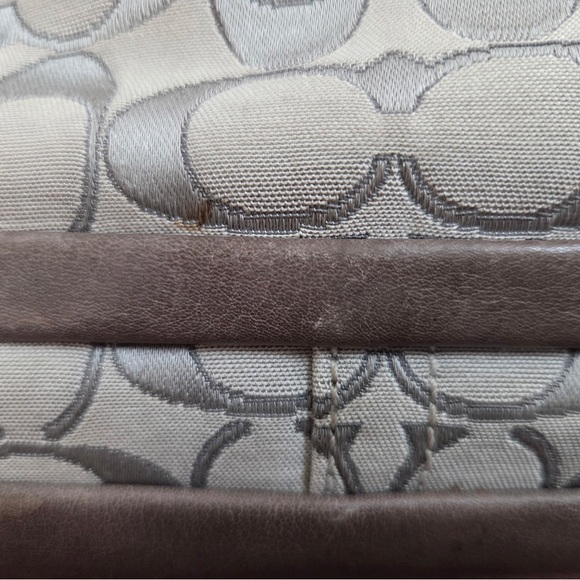 Coach Cream and Gray Signature Shoulder Bag - Picture 11 of 12